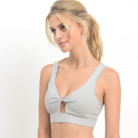FRONT TWIST SPORTS BRA - Picture 1 of 2